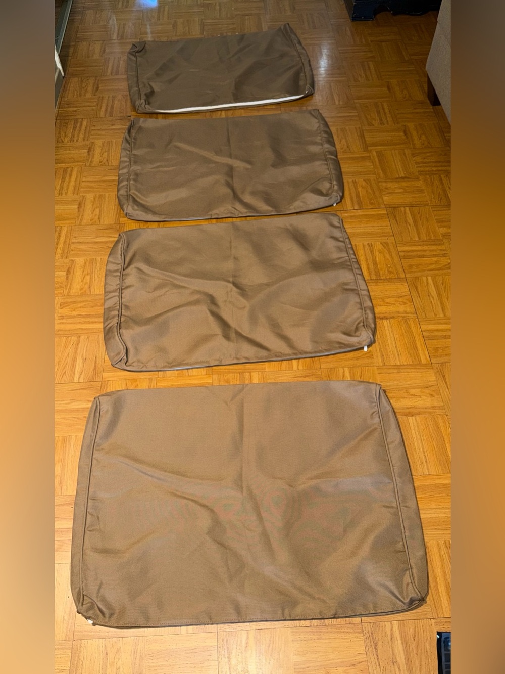 4 new cushion covers